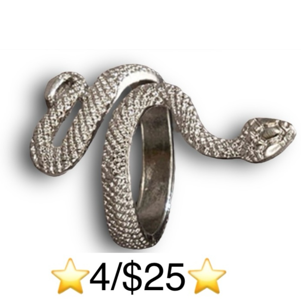 Silver Tone Adjustable Snake Ring